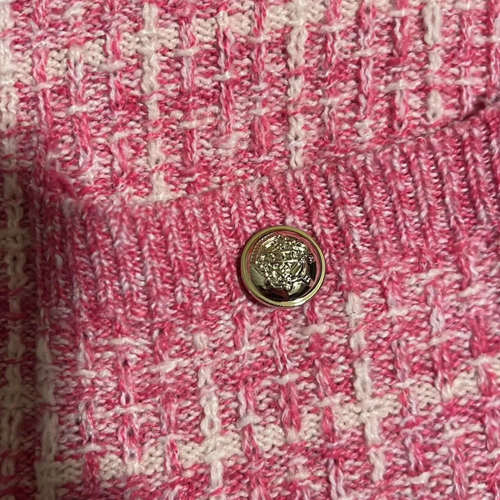 🔥BRAND NEW🔥 Pink Cardigan - Picture 2 of 5